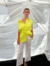 Load image into Gallery viewer, Chartreuse Oversized Linen sleeveless Shirt
