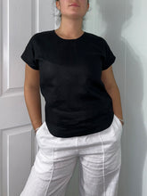 Load image into Gallery viewer, Scalloped Hem Linen Tee
